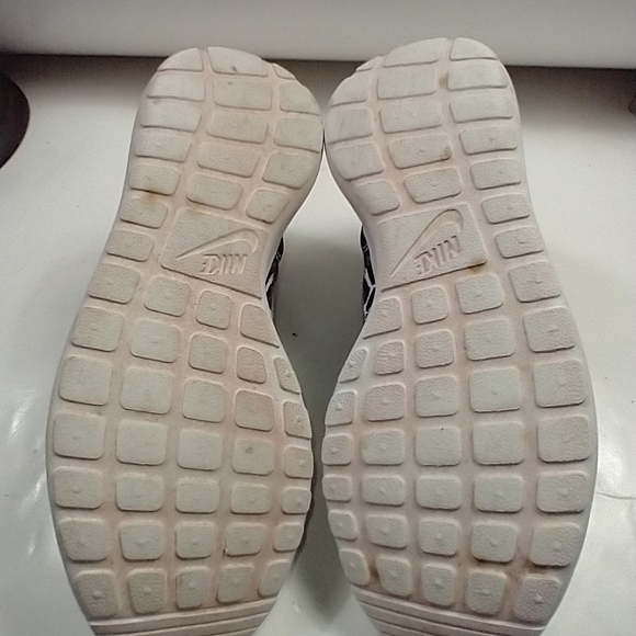 Nike Roche Run Running Shoes Women - Picture 8 of 12